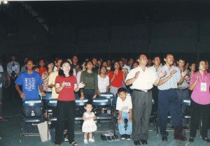 Gereja JKI Injil Kerajaan - Natal 2002 00002